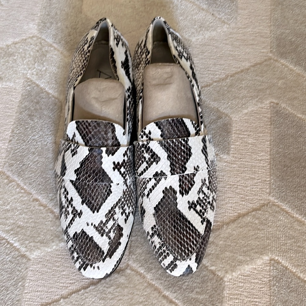 New. AGL Python Animal Print Slip On Loafers in Brown / Cream Size EU 37, US 7 - Picture 13 of 13